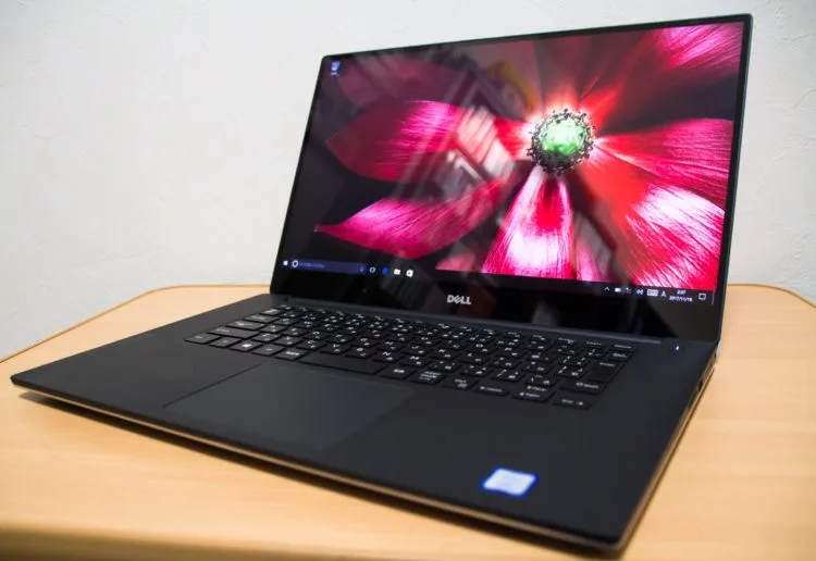 15.6インチ 4Kタッチディスプレイ搭載。ハイエンドノートPC